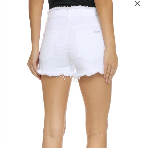 7 for All Mankind white denim Shorts - Picture 2 of 7
